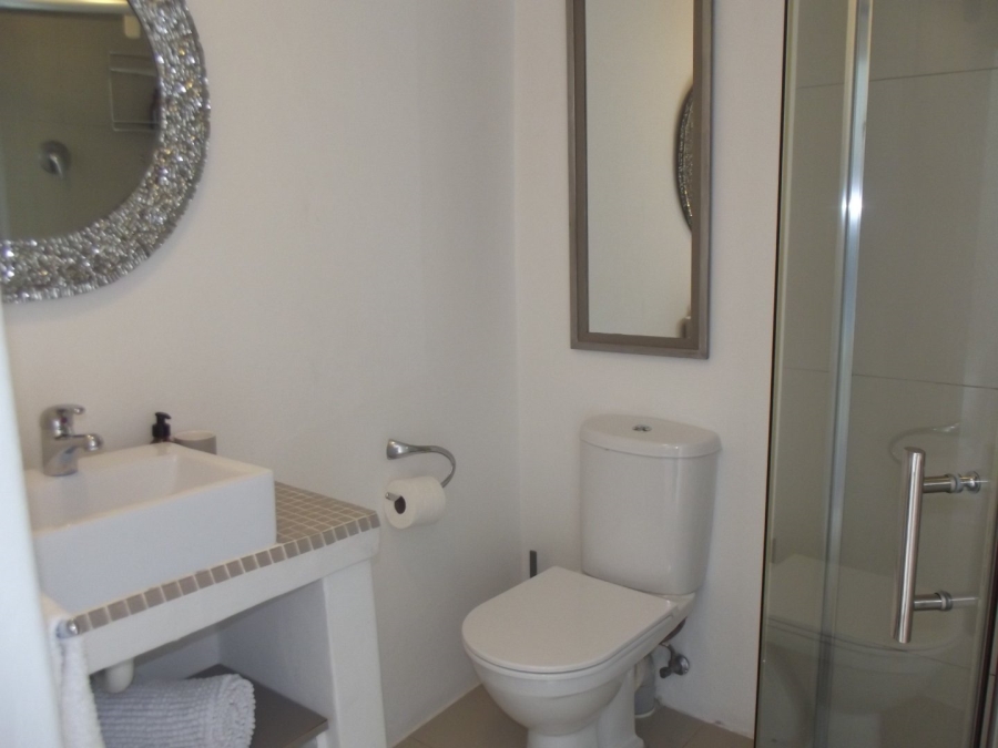 10 Bedroom Property for Sale in Milnerton Central Western Cape